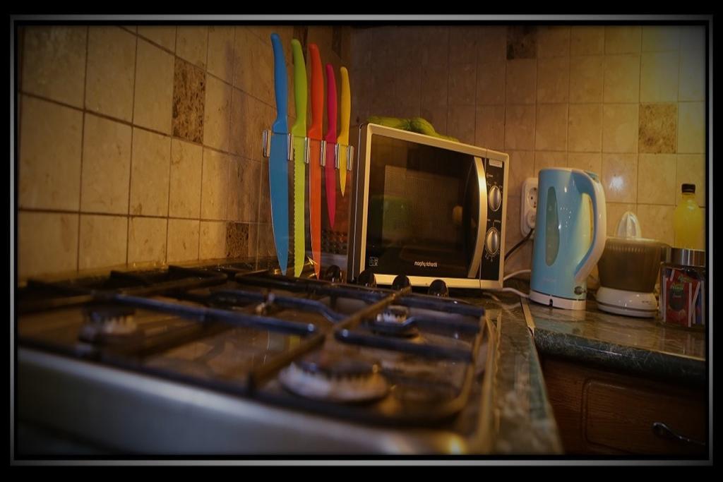 Happy Colours In Old Town Apartment Kecskemet Bagian luar foto