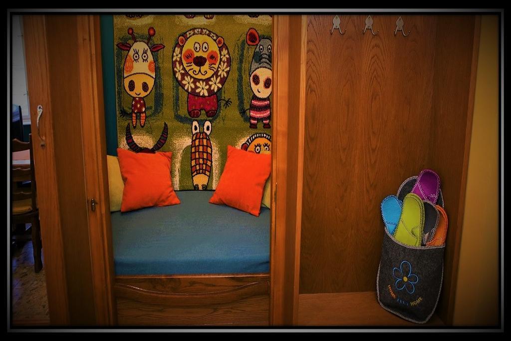 Happy Colours In Old Town Apartment Kecskemet Bagian luar foto